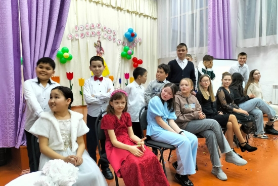 Конкурсное- поздравительное мероприятие «А, ну-ка, девочки!», проведено 6 марта 2025 года среди учащихся 5-11 классов