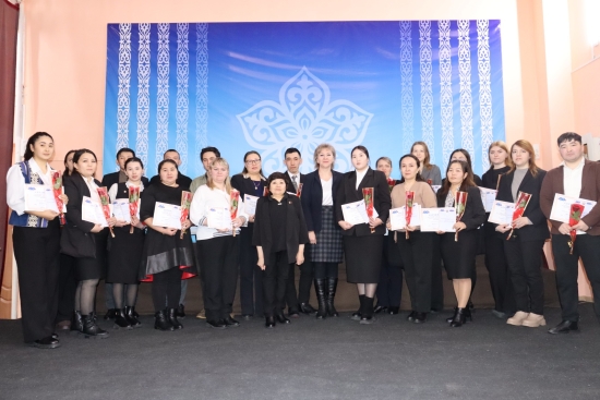 5 февраля на базе Саумалкольской средней школы №1 состоялось отчётное собрание филиала «Айыртауский районный комитет» профсоюза работников образования по итогам 2025 года. Его провела председатель районного комитета профсоюза Сауле Шариповна Туралинова.  